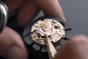 佛山劳力士腕表官方售后洗油